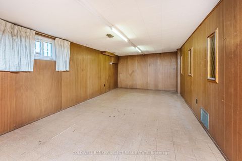 Photo 32 at 8 Millview Court, Clairville, Toronto