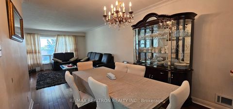 Photo 22 at 6 Canton Avenue, CFB, Toronto