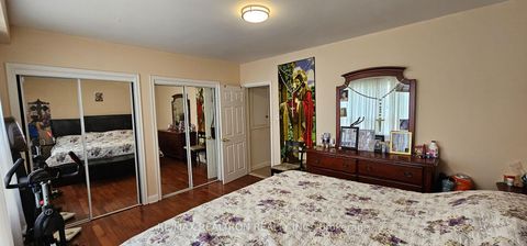 Photo 42 at 6 Canton Avenue, CFB, Toronto