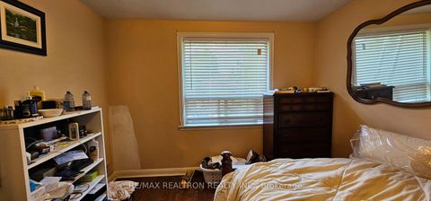 Photo 46 at 6 Canton Avenue, CFB, Toronto