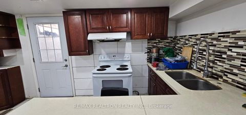 Photo 47 at 6 Canton Avenue, CFB, Toronto