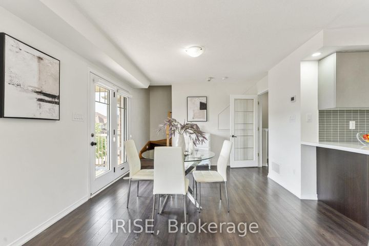 Photo 9 at 49 Golden Springs Drive, Northwest Brampton, Brampton