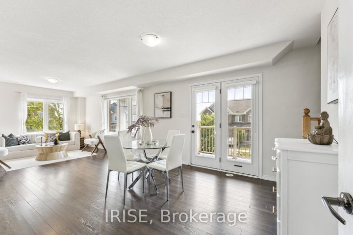 Photo 10 at 49 Golden Springs Drive, Northwest Brampton, Brampton