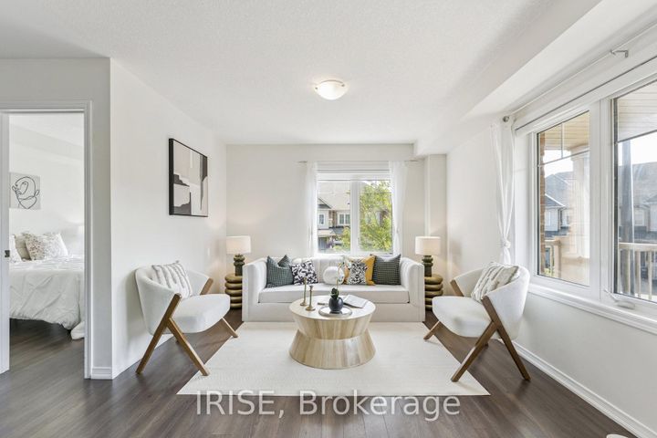 Photo 11 at 49 Golden Springs Drive, Northwest Brampton, Brampton