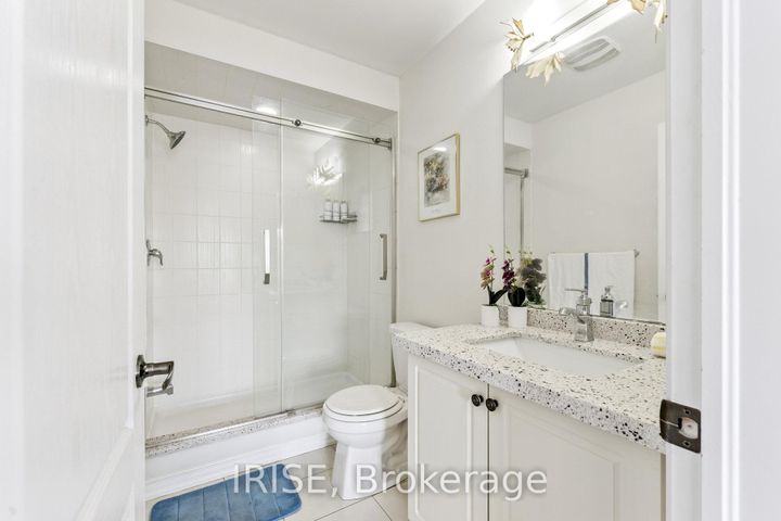 Photo 22 at 49 Golden Springs Drive, Northwest Brampton, Brampton