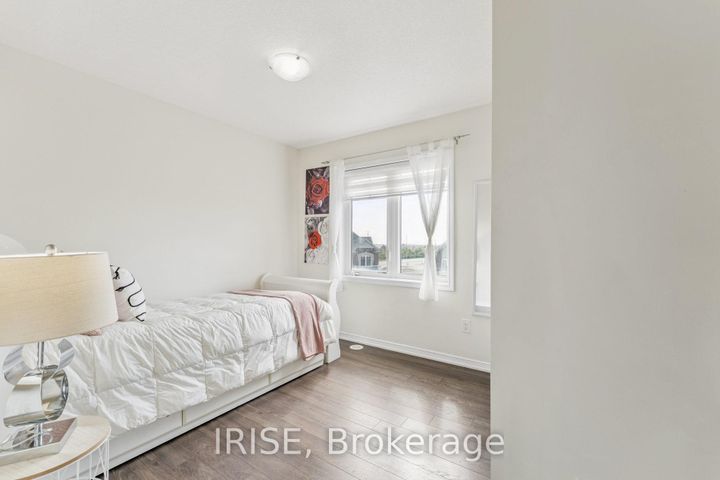 Photo 27 at 49 Golden Springs Drive, Northwest Brampton, Brampton