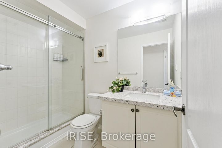 Photo 28 at 49 Golden Springs Drive, Northwest Brampton, Brampton
