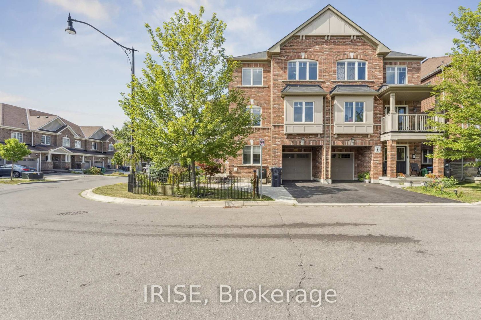 49 Golden Springs Drive, Northwest Brampton, Brampton 2