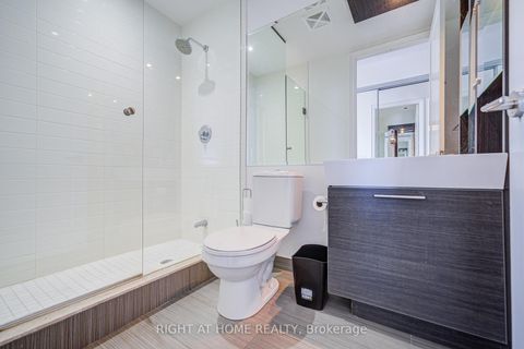 Photo 13 at 7405 - 388 Yonge Street, Bay Street Corridor, Toronto