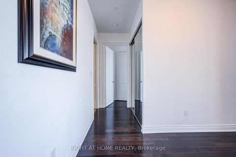 Photo 14 at 7405 - 388 Yonge Street, Bay Street Corridor, Toronto