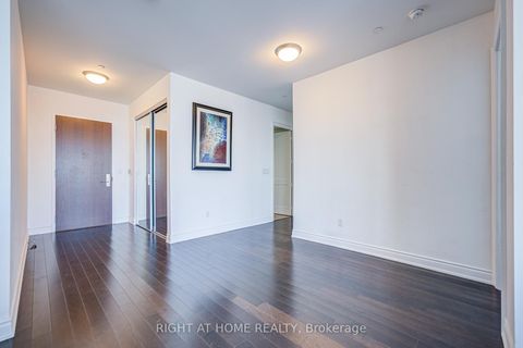 Photo 16 at 7405 - 388 Yonge Street, Bay Street Corridor, Toronto Photo 16 at 7405 - 388 Yonge Street, Bay Street Corridor, Toronto