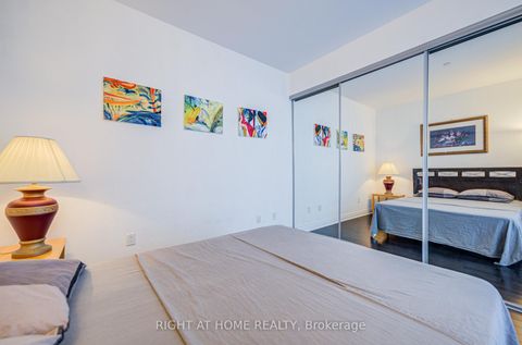 Photo 21 at 7405 - 388 Yonge Street, Bay Street Corridor, Toronto Photo 21 at 7405 - 388 Yonge Street, Bay Street Corridor, Toronto