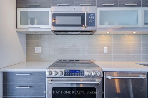 Photo 27 at 7405 - 388 Yonge Street, Bay Street Corridor, Toronto