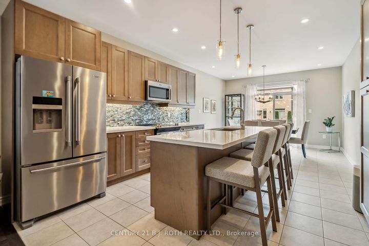 Photo 9 at 42 Glenhaven Court, Port Perry, Scugog