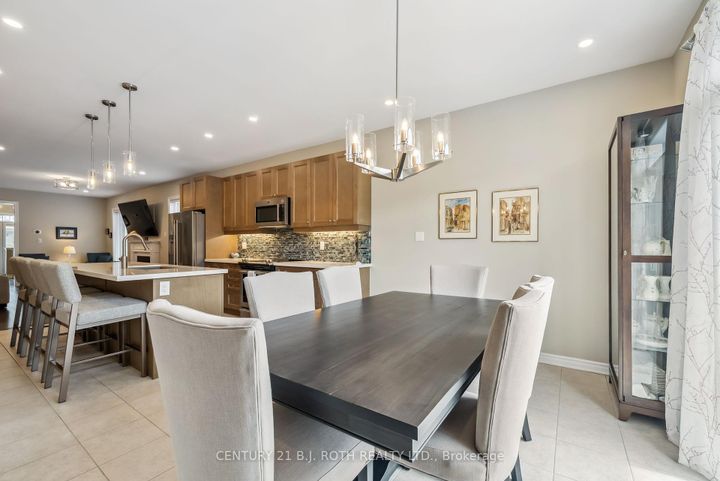 Photo 15 at 42 Glenhaven Court, Port Perry, Scugog