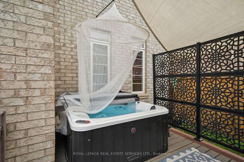Photo 42 at 3150 Trailside Drive, GO Glenorchy, Oakville
