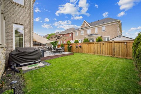 Photo 43 at 3150 Trailside Drive, GO Glenorchy, Oakville