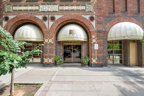 Photo 1 at 610 - 25 Grenville Street, Bay Street Corridor, Toronto
