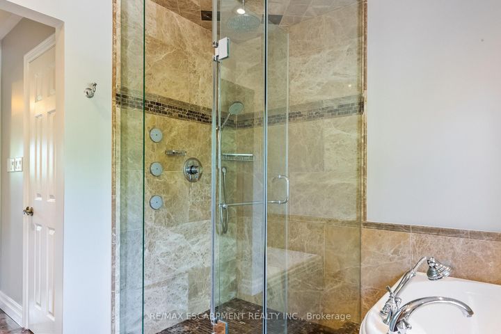 Photo 26 at 2421 Susquehanna Court, RO River Oaks, Oakville