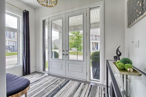 Photo 3 at 92 Maple Fields Circle, Aurora Estates, Aurora Photo 3 at 92 Maple Fields Circle, Aurora Estates, Aurora