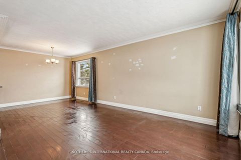 Photo 12 at 118 Queen Street, Central Newmarket, Newmarket