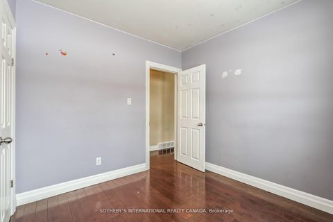 Photo 19 at 118 Queen Street, Central Newmarket, Newmarket