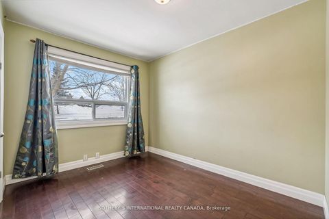 Photo 20 at 118 Queen Street, Central Newmarket, Newmarket Photo 20 at 118 Queen Street, Central Newmarket, Newmarket