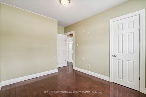 Photo 21 at 118 Queen Street, Central Newmarket, Newmarket Photo 21 at 118 Queen Street, Central Newmarket, Newmarket