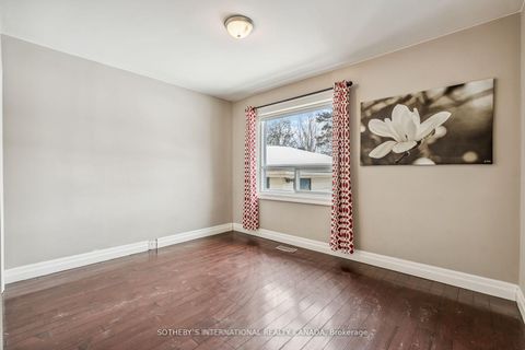 Photo 22 at 118 Queen Street, Central Newmarket, Newmarket