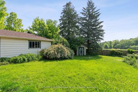 Photo 47 at 118 Queen Street, Central Newmarket, Newmarket Photo 47 at 118 Queen Street, Central Newmarket, Newmarket