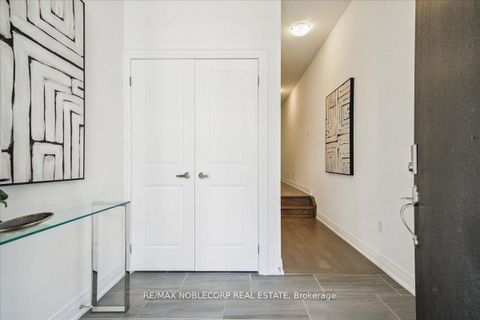 Photo 4 at 45 Globemaster Lane, Oak Ridges, Richmond Hill