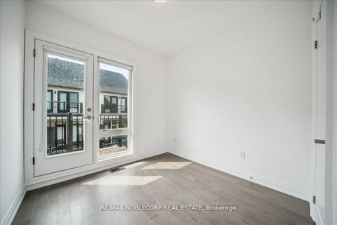 Photo 27 at 45 Globemaster Lane, Oak Ridges, Richmond Hill