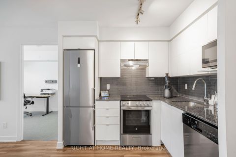 Photo 10 at 602 - 120 Varna Drive, Glen Park, Toronto