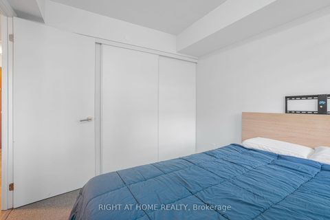 Photo 16 at 602 - 120 Varna Drive, Glen Park, Toronto