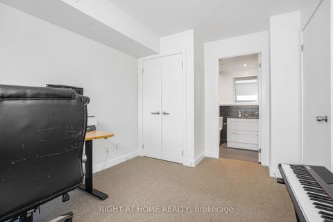 Photo 18 at 602 - 120 Varna Drive, Glen Park, Toronto