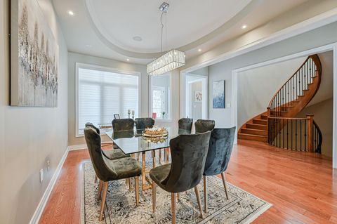 Photo 9 at 39 Munsie Drive, Nobleton, King