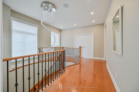 Photo 22 at 39 Munsie Drive, Nobleton, King