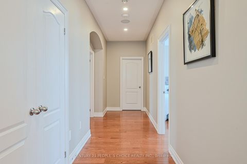 Photo 28 at 39 Munsie Drive, Nobleton, King