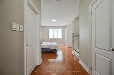 Photo 29 at 39 Munsie Drive, Nobleton, King