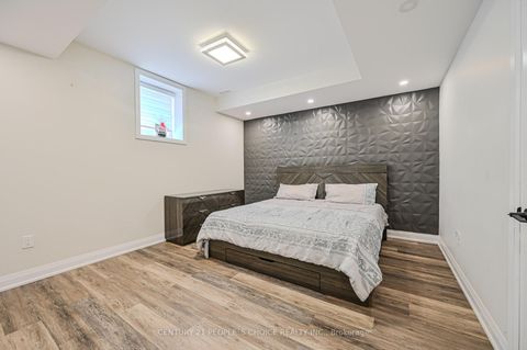 Photo 42 at 39 Munsie Drive, Nobleton, King