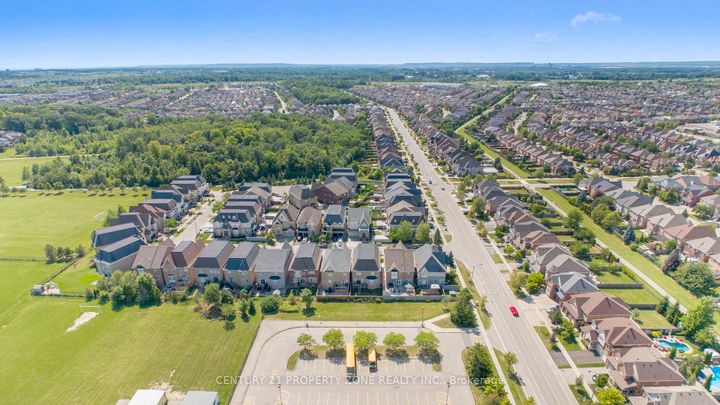 Photo 1 at 5198 Adobe Court, Churchill Meadows, Mississauga