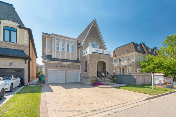 Photo 2 at 5198 Adobe Court, Churchill Meadows, Mississauga