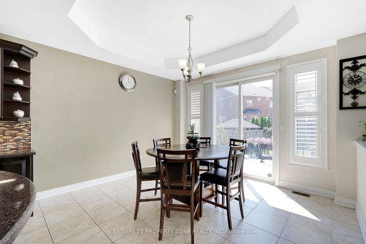 Photo 16 at 5198 Adobe Court, Churchill Meadows, Mississauga