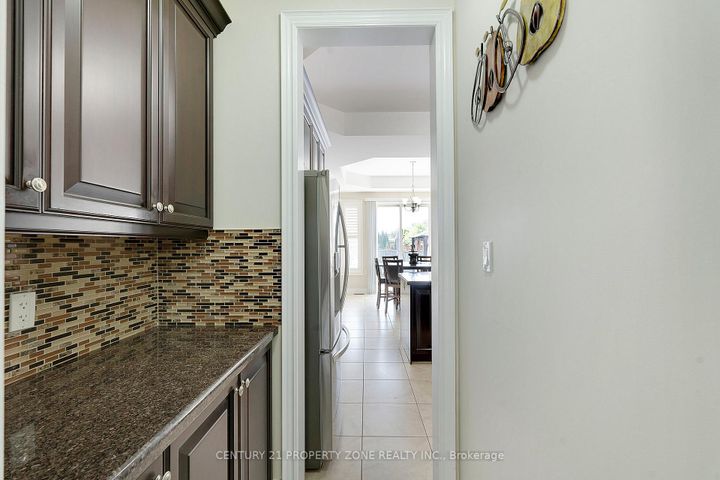 Photo 18 at 5198 Adobe Court, Churchill Meadows, Mississauga