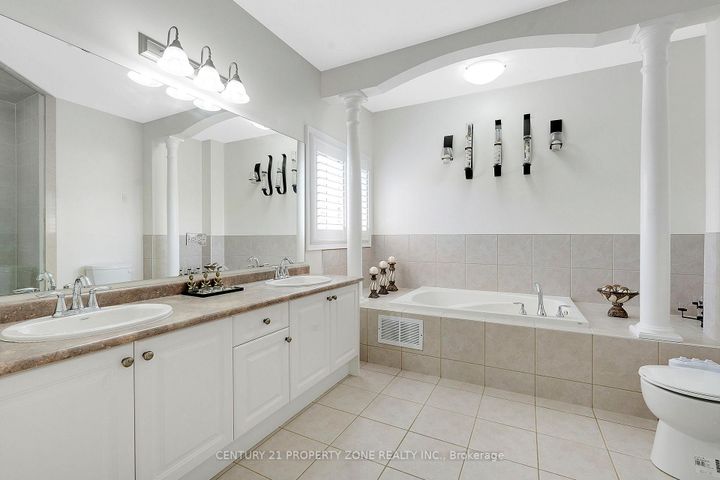 Photo 24 at 5198 Adobe Court, Churchill Meadows, Mississauga