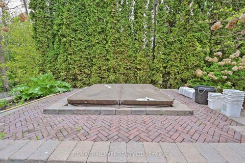 Photo 46 at 383 Paradelle Drive, Oak Ridges Lake Wilcox, Richmond Hill