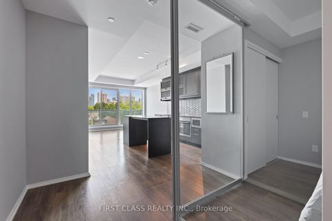 Photo 7 at 413 - 783 Bathurst Street, University, Toronto