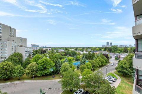 Photo 27 at 701 - 81 Townsgate Drive, Yorkhill, Vaughan
