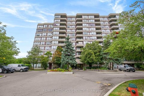 Photo 29 at 701 - 81 Townsgate Drive, Yorkhill, Vaughan