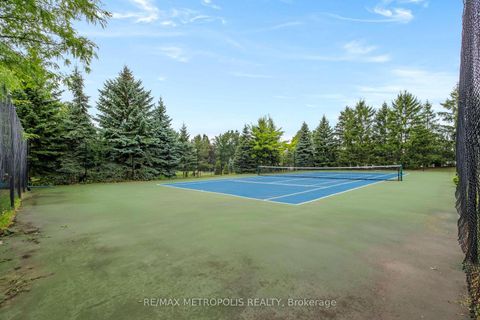 Photo 30 at 701 - 81 Townsgate Drive, Yorkhill, Vaughan